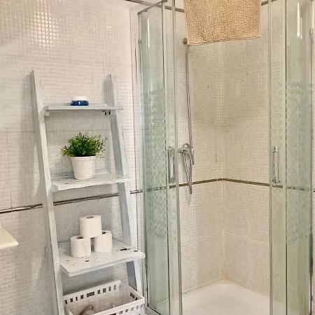 Апартаменты Lyrioshomes La Merced Centro